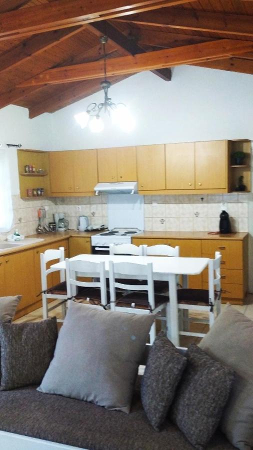 "Villa Kanavos" Apts Matala Exteriör bild